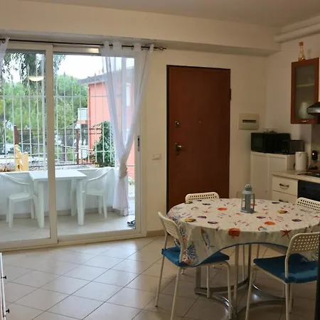Apartamento -sanremo-bussana- Suite-a With Ac - 5 Min From The Sea *