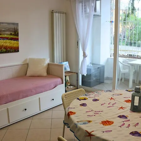 -sanremo-bussana- Suite-a With Ac - 5 Min From The Sea Apartamento