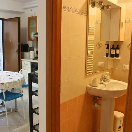 Apartamento -sanremo-bussana- Suite-a With Ac - 5 Min From The Sea