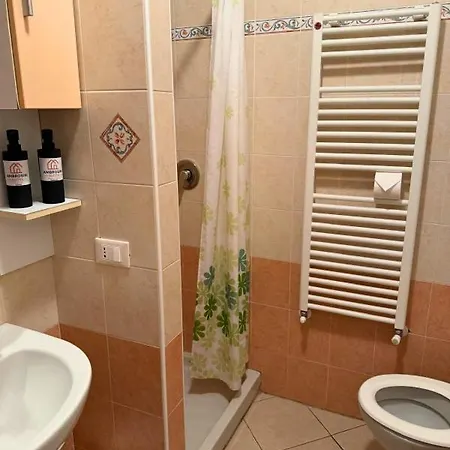 -sanremo-bussana- Suite-a With Ac - 5 Min From The Sea *